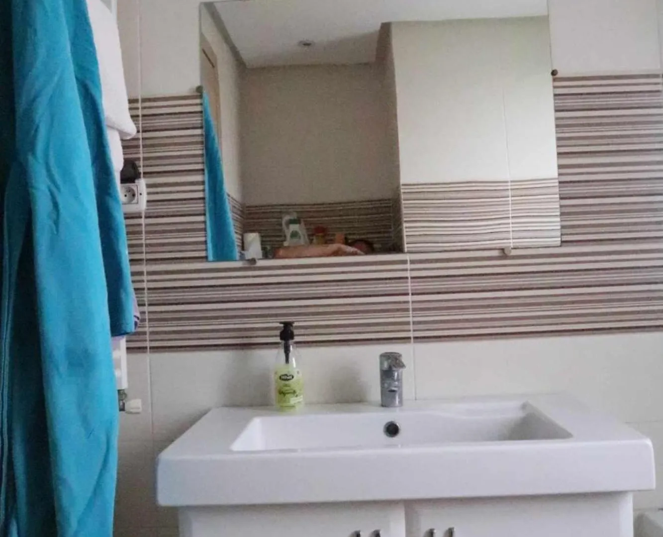 Housing To Suit All Tastes Free Netflix Tv Dar el Haj Ahmed Souid 0*,